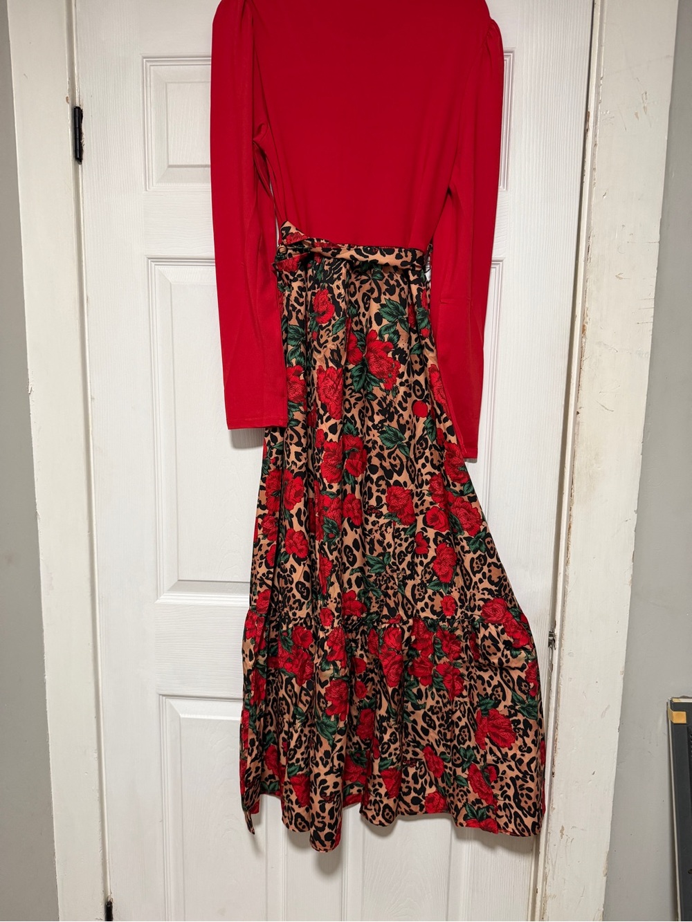 Red peekaboo Top Leopard & Rose Print Midi Dress